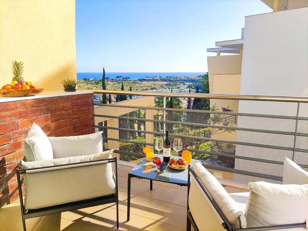 Апартаменты Luxury Condo In Top Complex With Ocean And Marina View By Be Cherish Албуфейра